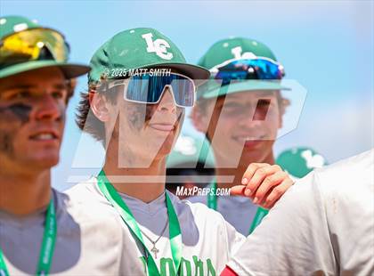 Thumbnail 3 in Lake Catholic vs. Perkins (OHSAA Division 4 Final) photogallery.
