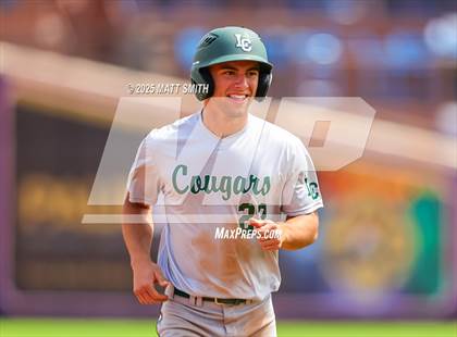 Thumbnail 2 in Lake Catholic vs. Perkins (OHSAA Division 4 Final) photogallery.
