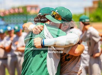 Thumbnail 2 in Lake Catholic vs. Perkins (OHSAA Division 4 Final) photogallery.