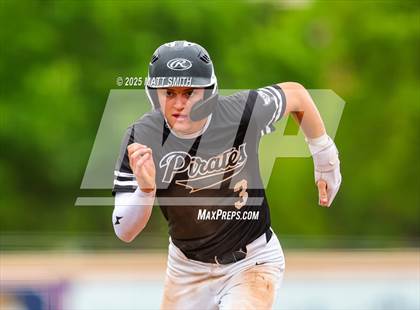 Thumbnail 2 in Lake Catholic vs. Perkins (OHSAA Division 4 Final) photogallery.