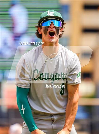 Thumbnail 1 in Lake Catholic vs. Perkins (OHSAA Division 4 Final) photogallery.
