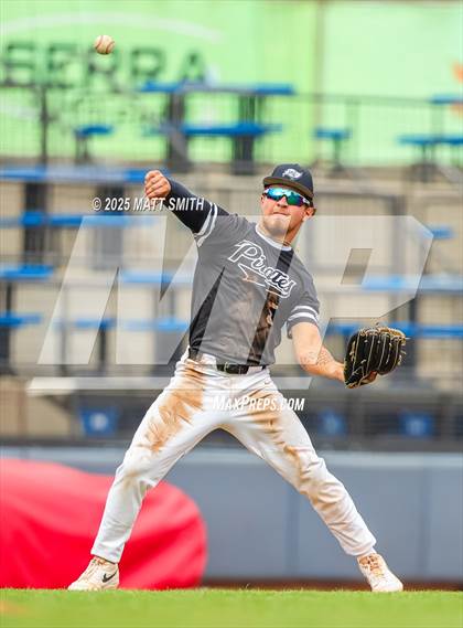 Thumbnail 1 in Lake Catholic vs. Perkins (OHSAA Division 4 Final) photogallery.