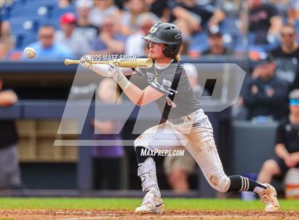 Thumbnail 3 in Lake Catholic vs. Perkins (OHSAA Division 4 Final) photogallery.