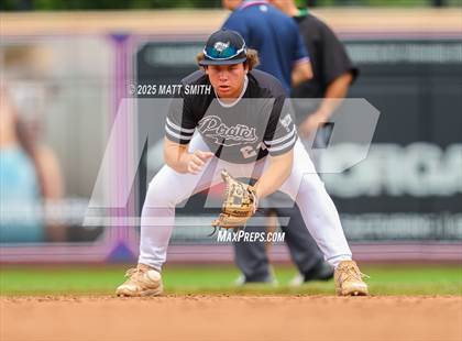 Thumbnail 2 in Lake Catholic vs. Perkins (OHSAA Division 4 Final) photogallery.