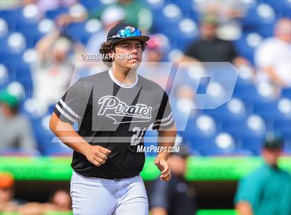 Thumbnail 2 in Lake Catholic vs. Perkins (OHSAA Division 4 Final) photogallery.