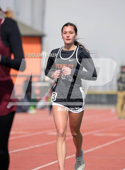 Thumbnail 1 in Fernley League Meet (1600 Meters) photogallery.