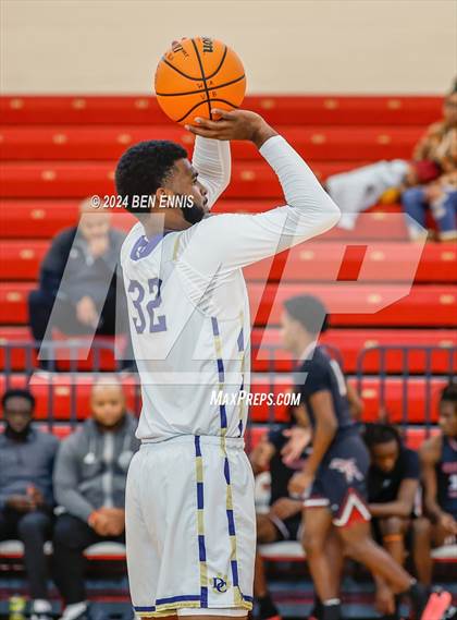 Thumbnail 3 in Gadsden City vs. Douglas County (War Eagle Classic) photogallery.