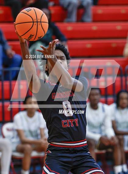 Thumbnail 3 in Gadsden City vs. Douglas County (War Eagle Classic) photogallery.