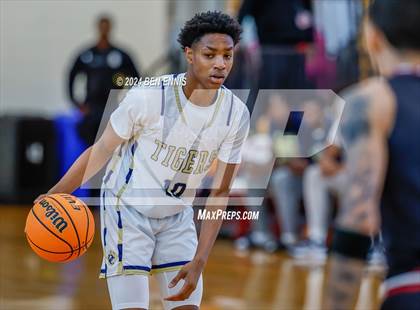 Thumbnail 1 in Gadsden City vs. Douglas County (War Eagle Classic) photogallery.