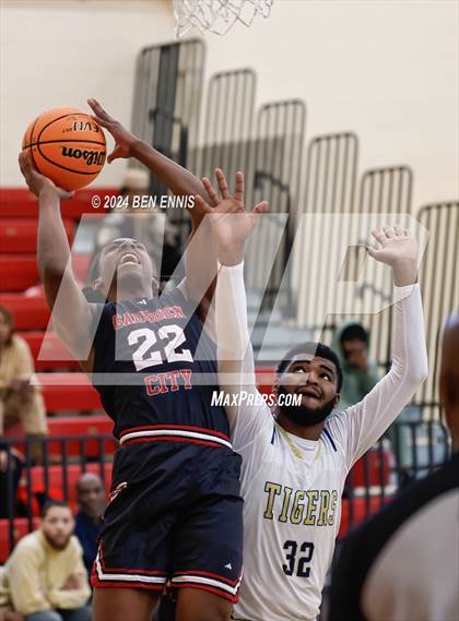 Thumbnail 2 in Gadsden City vs. Douglas County (War Eagle Classic) photogallery.