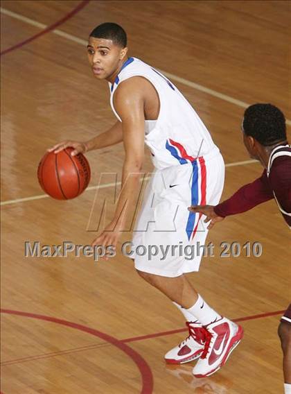 Thumbnail 3 in Iona Prep @ Archbishop Stepinac photogallery.