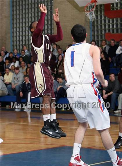 Thumbnail 2 in Iona Prep @ Archbishop Stepinac photogallery.