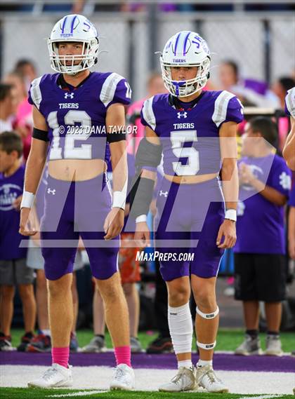 Thumbnail 2 in Merkel @ Jacksboro photogallery.