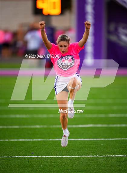 Thumbnail 2 in Merkel @ Jacksboro photogallery.