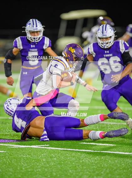 Thumbnail 3 in Merkel @ Jacksboro photogallery.