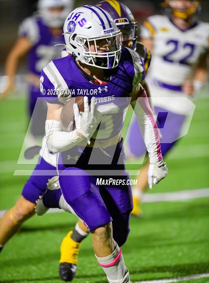 Thumbnail 2 in Merkel @ Jacksboro photogallery.