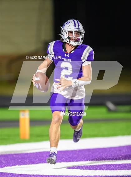 Thumbnail 2 in Merkel @ Jacksboro photogallery.