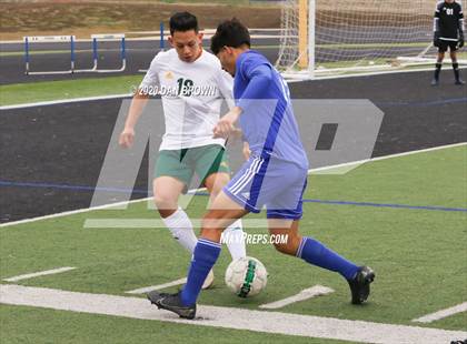 Thumbnail 2 in Longview vs Corsicana (Forney Invitational) photogallery.