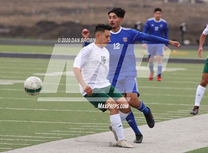 Thumbnail 3 in Longview vs Corsicana (Forney Invitational) photogallery.