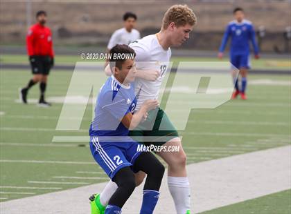 Thumbnail 3 in Longview vs Corsicana (Forney Invitational) photogallery.