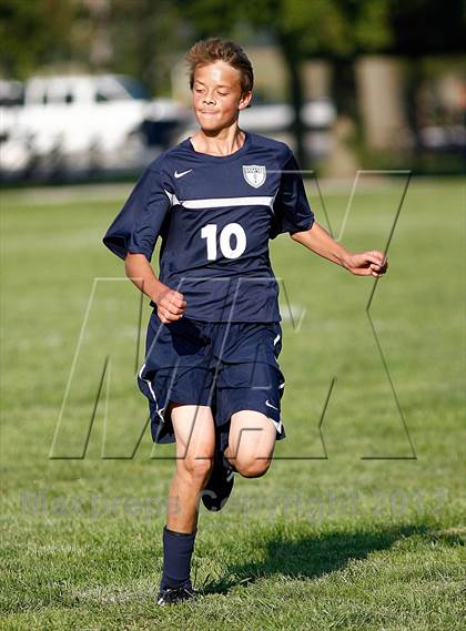 Thumbnail 3 in Wesclin vs. Christ our Rock Lutheran photogallery.