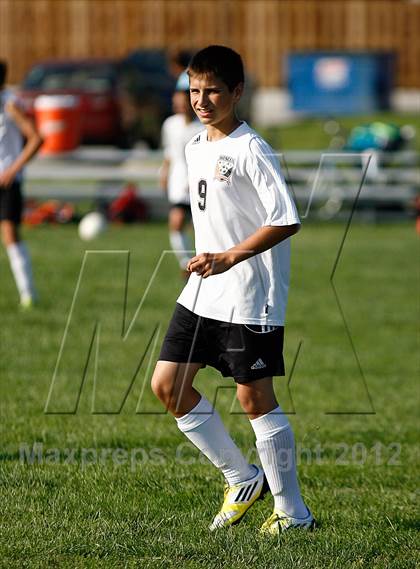 Thumbnail 2 in Wesclin vs. Christ our Rock Lutheran photogallery.