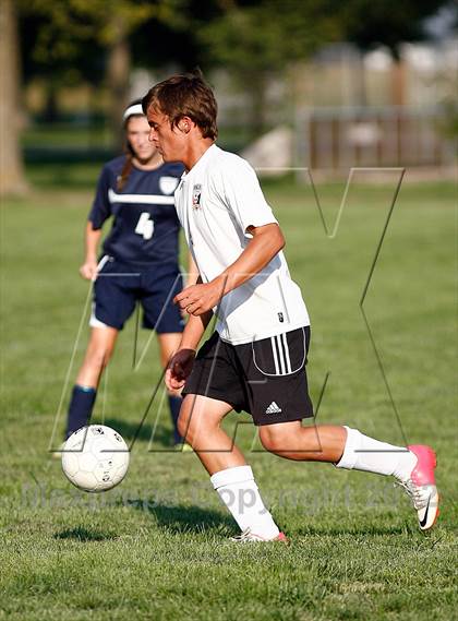 Thumbnail 2 in Wesclin vs. Christ our Rock Lutheran photogallery.
