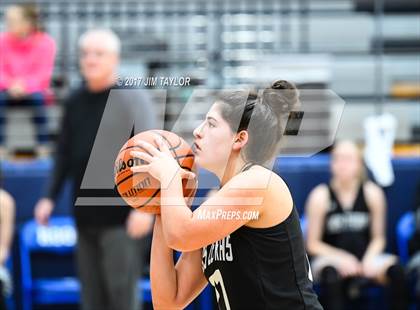 Thumbnail 1 in Grandview vs Arlington photogallery.
