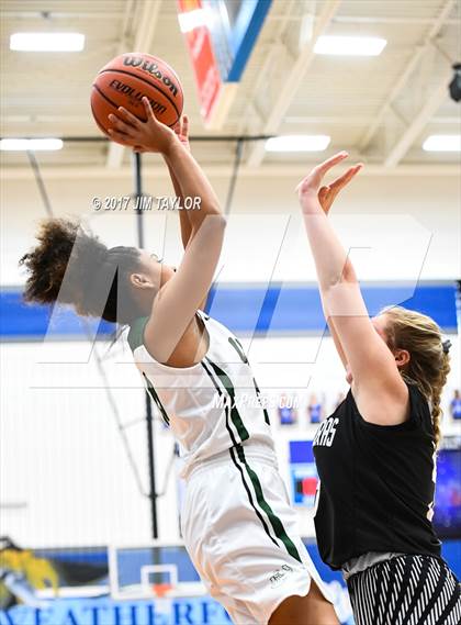 Thumbnail 3 in Grandview vs Arlington photogallery.