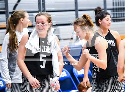 Thumbnail 1 in Grandview vs Arlington photogallery.