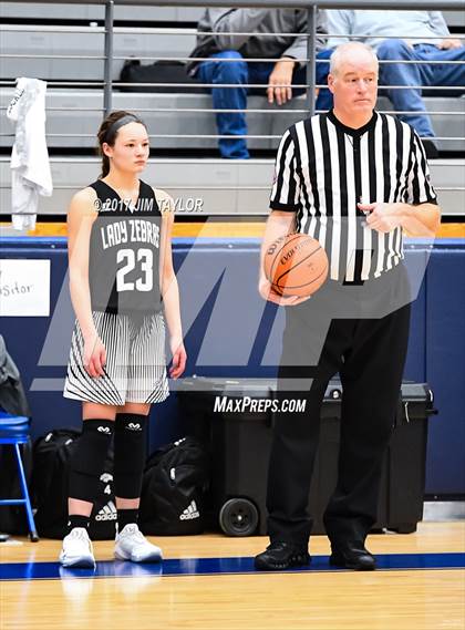 Thumbnail 2 in Grandview vs Arlington photogallery.