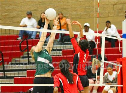 Thumbnail 3 in Dixon @ Antelope photogallery.