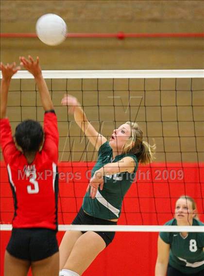 Thumbnail 3 in Dixon @ Antelope photogallery.