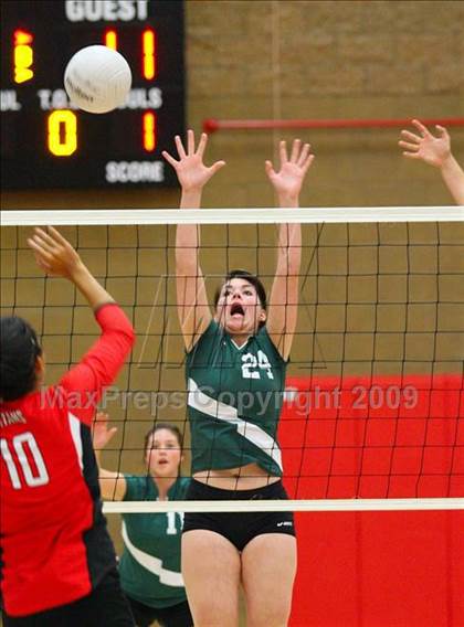 Thumbnail 3 in Dixon @ Antelope photogallery.