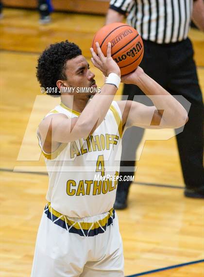 Thumbnail 1 in Belleville East @ Althoff Catholic photogallery.