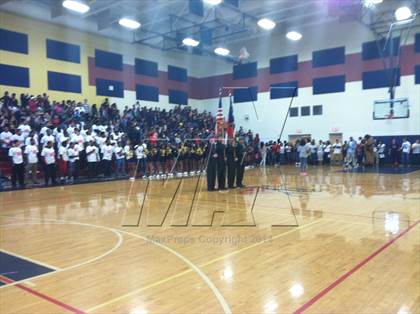 Thumbnail 1 in Mallard Creek TOC Ceremony photogallery.