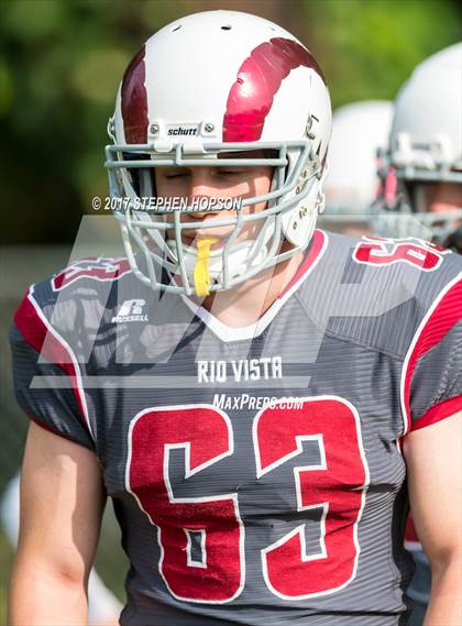 Thumbnail 2 in Rio Vista vs. Ripon Christian (CIF SJS D7 Final) photogallery.