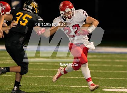 Thumbnail 2 in Benson vs. Round Valley (AIA Division 2A Semifinal Playoff) photogallery.