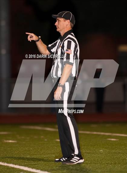 Thumbnail 2 in Benson vs. Round Valley (AIA Division 2A Semifinal Playoff) photogallery.