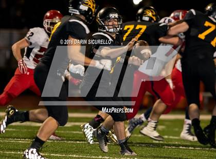 Thumbnail 2 in Benson vs. Round Valley (AIA Division 2A Semifinal Playoff) photogallery.
