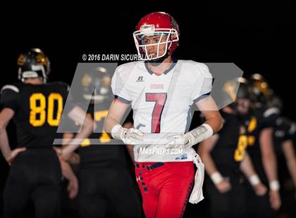 Thumbnail 2 in Benson vs. Round Valley (AIA Division 2A Semifinal Playoff) photogallery.