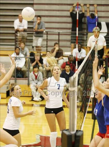 Thumbnail 2 in Westlake vs Clear Springs (Nike Volleyball Classic) photogallery.