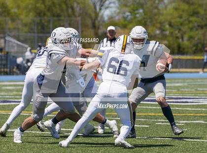 Thumbnail 3 in Oceanside vs. Massapequa (Section VIII Conference I Championship) photogallery.