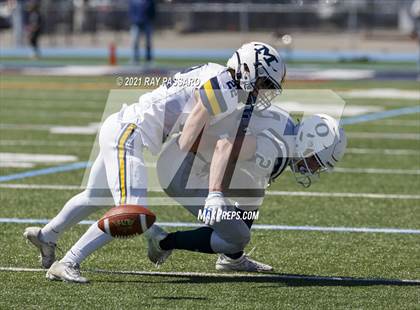 Thumbnail 2 in Oceanside vs. Massapequa (Section VIII Conference I Championship) photogallery.