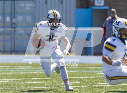 Thumbnail 3 in Oceanside vs. Massapequa (Section VIII Conference I Championship) photogallery.