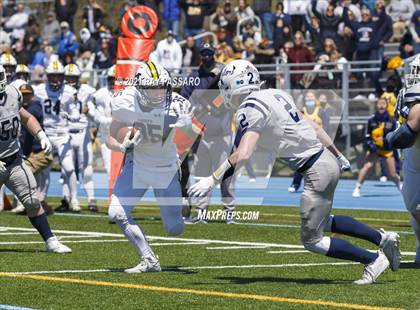 Thumbnail 3 in Oceanside vs. Massapequa (Section VIII Conference I Championship) photogallery.