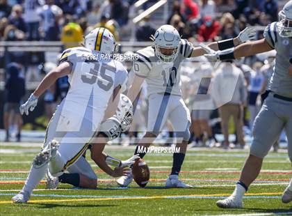 Thumbnail 1 in Oceanside vs. Massapequa (Section VIII Conference I Championship) photogallery.
