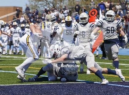 Thumbnail 3 in Oceanside vs. Massapequa (Section VIII Conference I Championship) photogallery.
