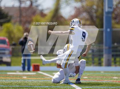 Thumbnail 1 in Oceanside vs. Massapequa (Section VIII Conference I Championship) photogallery.