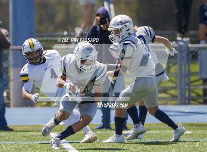 Thumbnail 2 in Oceanside vs. Massapequa (Section VIII Conference I Championship) photogallery.